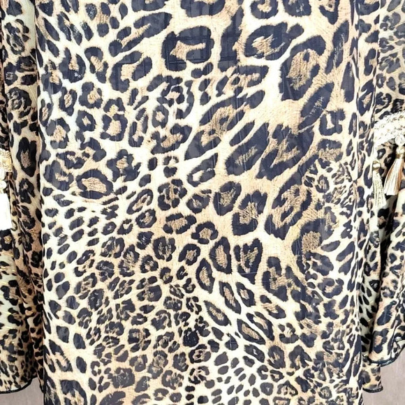 LUXE‎ MODA Oversized Leopard Print Ruffled Blouse Small - Picture 3 of 8